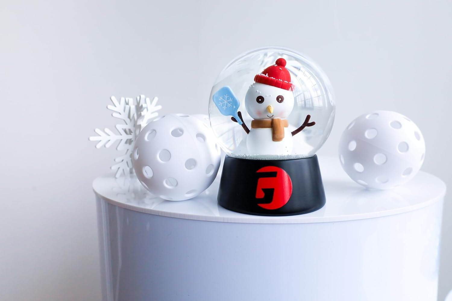 Pickleball Snow Globe - Unique Pickleball Gift with Snowman, Perfect for Pickleball Players & Holiday Keepsakes