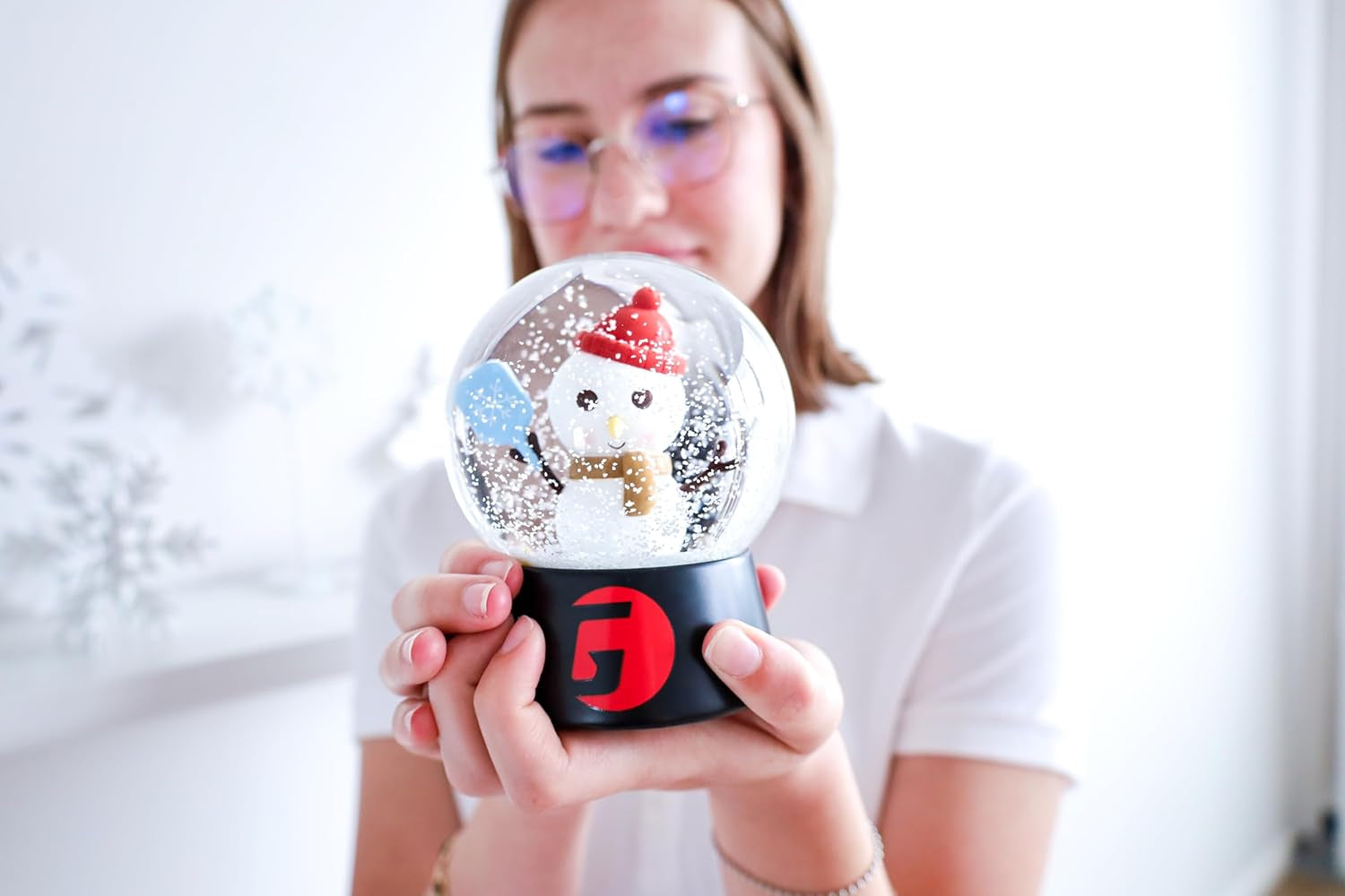 Pickleball Snow Globe - Unique Pickleball Gift with Snowman, Perfect for Pickleball Players & Holiday Keepsakes